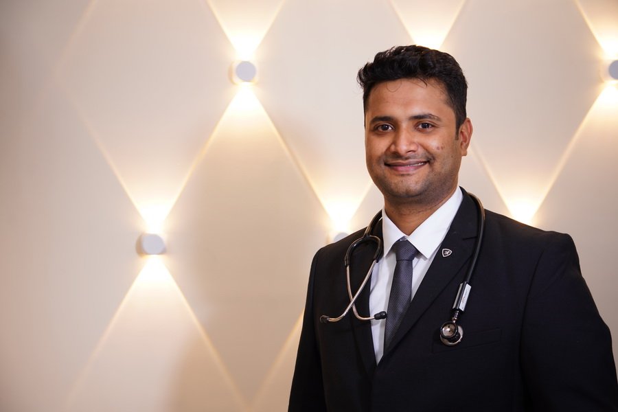 Dr. Vivek Jayakumar